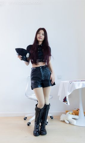 勿恋传媒 NO.1899 茯苓-向上生长[170P]