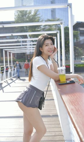 唯美街拍 NO.455 笑容可人的长腿美女（二） [100P]