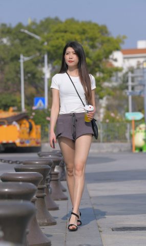 唯美街拍 NO.457 笑容可人的长腿美女（四） [100P]