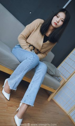 [SIEE丝意] No.471 文文～白色高跟鞋，裤里丝 [45P]