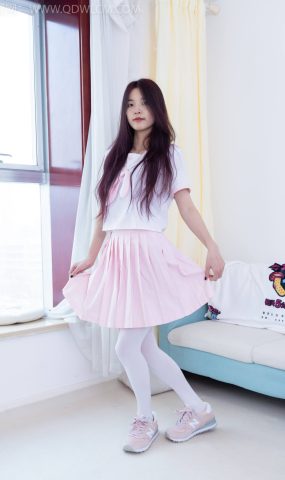 勿恋传媒 NO.1808 茯苓-你的骑士[150P]