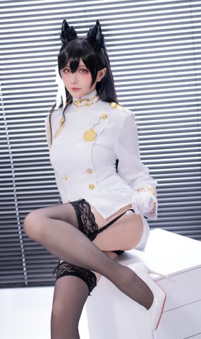 星之迟迟  – 碧蓝航线 爱宕[33P]