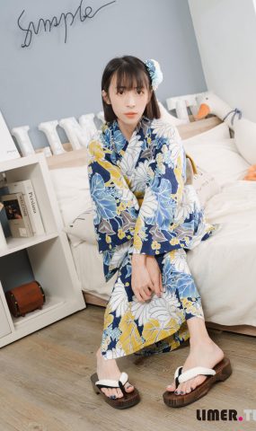 Limerence原创 NO.042 日本妹字子 超敏感脚脚初次被TK[160P]