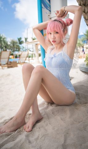 瓜希酱 – 度假水着[10P]