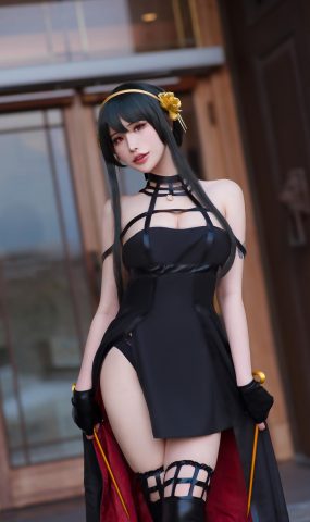 花リリ(Plant Lily)  – Yor Forger[16P]