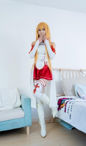 勿恋传媒 NO.2340 泡泡-cos亚丝娜、长靴、袜套、薄肉丝[116P]