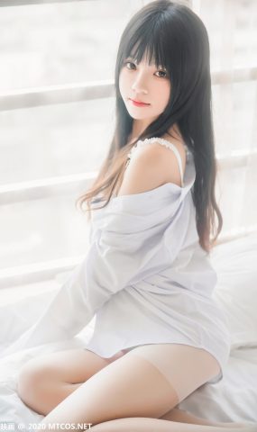 [喵糖映画] VOL.235 男友白衬衫 在现浏览