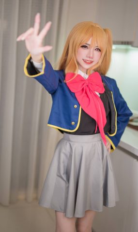 Sally Dorasnow – Ruby maid[12P]