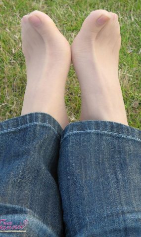 Fannie芬妮每足园 No.365 窃窃私语肉丝 [130P]