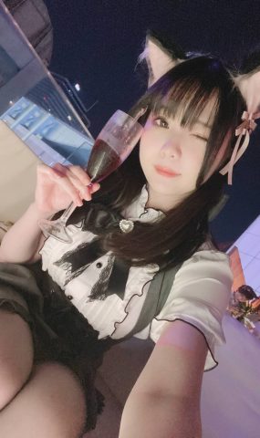 微博妹纸霜月shimo – 一緒に飲みますか？[19P]