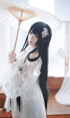 动漫博主樱落酱w  逸仙 膏发凝脂 [22P]