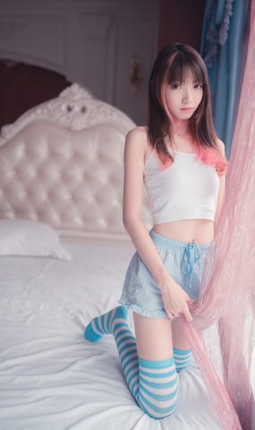 [风之领域] No.014 蓝白条长袜 在现浏览