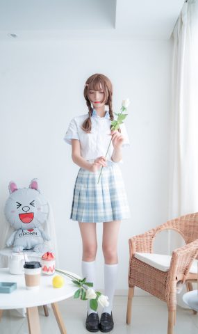 西瓜 – 民宿私房淡蓝JKS[46P]