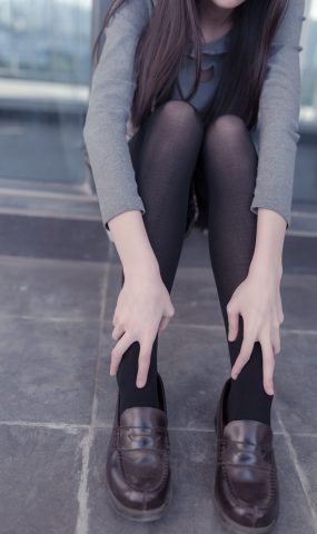 [风之领域] No.023 静静等待的黑丝女孩 在现浏览