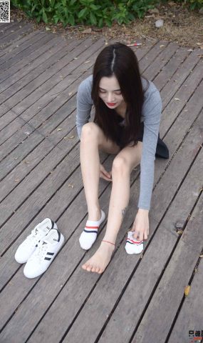 [只糖棉袜]NO.223 文文 你好，春天！[191P]