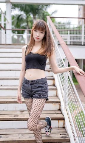 [风之领域] No.097 姓感的黑丝往袜 在现浏览