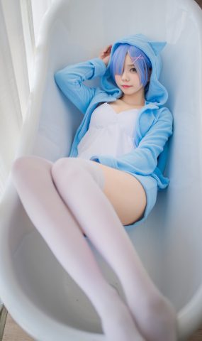 萌系小野妹字w – 蕾姆-蓝色精灵