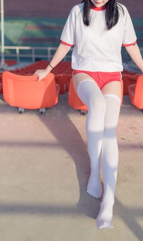 [风之领域] No.120 体育馆 粉白少女 在现浏览