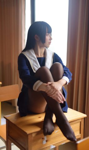 [风之领域] No.128 课间校服黑丝 在现浏览