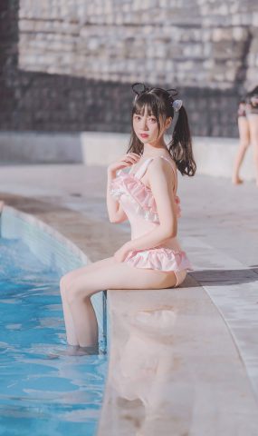 [风之领域] No.173 粉色兔子泳装少女 在现浏览