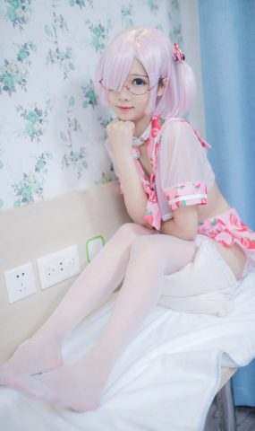 [风之领域] No.196 粉粉的俏皮草梅酱 在现浏览