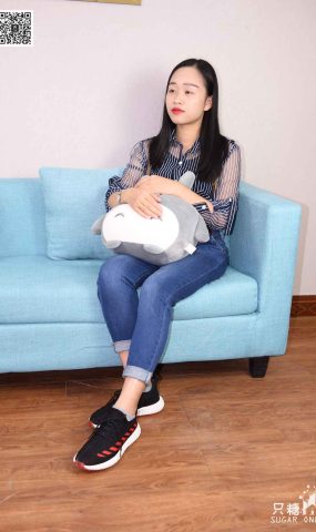 [只糖棉袜] NO.095 芊芊 我在等冬天，如果你先来，那冬天不及一提 在现浏览