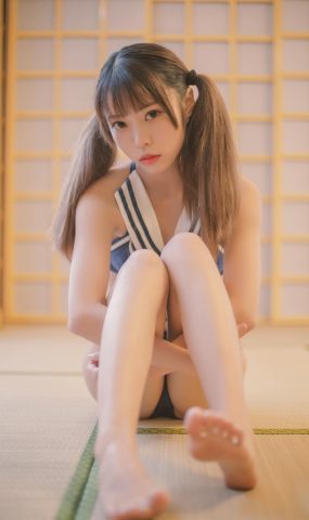 白易子教主  – JK[18P]