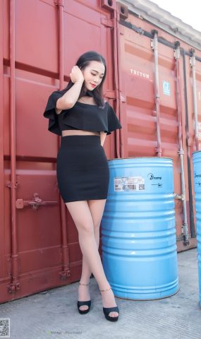 [SSA丝社]超清写真 NO.042 小凤 治愈系笑容高姐小凤文艺街拍[99P]