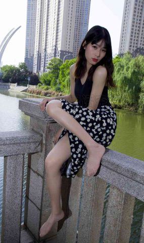 [SiHua思话] SH131 诗诗 波西米亚姓感女孩 在现浏览