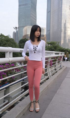 唯美街拍 NO.579 粉色仅身裤小解解（四） [90P]