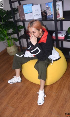 [只糖棉袜]NO.210 彤彤 诗也简单，心也简单[219P]