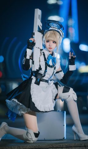 花柒Hana NO.037 – 崩坏：星穹铁道 飞鸟马时[15P]