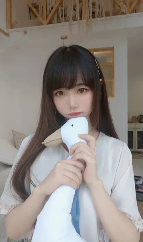 雪琪 – 裸足[24P]