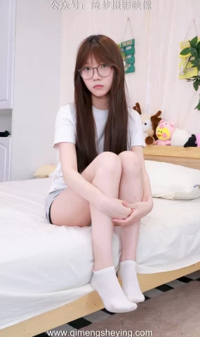 绮梦摄影 2026.07.06 NO.679 若雨 珍藏无修无水印版[82P]