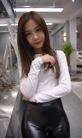 唯美街拍 NO.1106  皮裤-印尼女孩 （5）[84P]