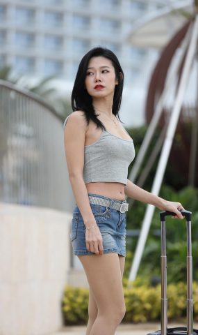 魔镜街拍 NO.041 断线 [84P]