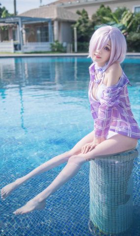 微博动漫博主@你的负卿 玛修泳装 在现浏览