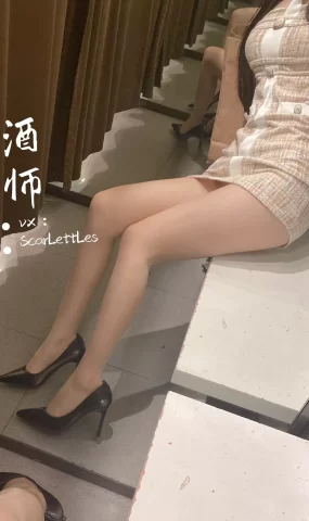 酒酒老师 – 春日肉丝的小清新 1[21P]