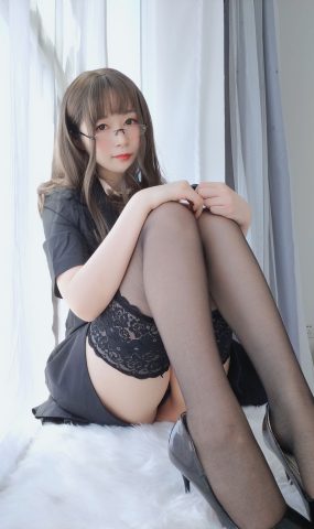 Coser小解解白银 – OL下的内一 [124P]