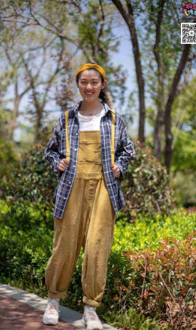 勿恋传媒 No.013 气质独特的邻家小妹,粉色小棉袜加白袜哦 [187P]