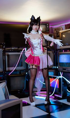 人氣Coser二佐Nisa – 犬之眷之碧藍愛宕 打歌服 [14P]