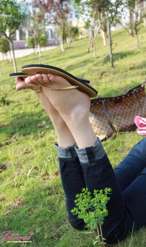 Fannie芬妮每足园 No.290 绿野芳踪 [41P]