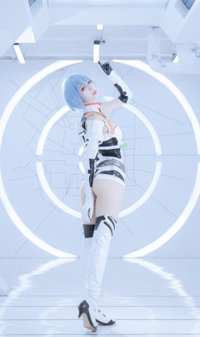 周叽是可愛兔兔 – 绫波麗 白戰[21P]