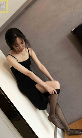 [山茶摄影] NO.120 XUE妹姓感筒袜 在现浏览