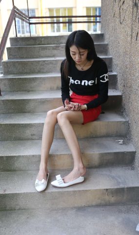 大西瓜爱牙膏-早期作品-S011 黑丝 [47P]