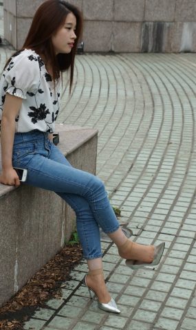 自由摄影 No.014 挑鞋就是小解解的日常动作 [78P]