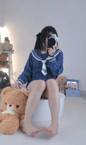 小羊蛋卷 003 白丝牛仔水手[8P]