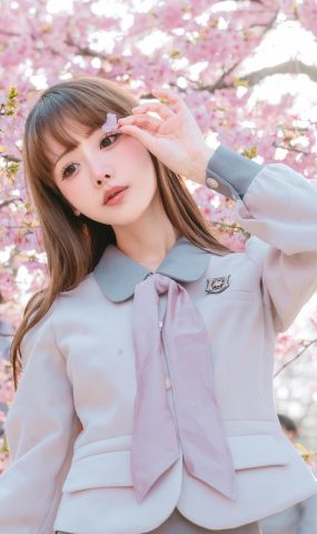 紫氯氯 – 樱花下的JK少女[18P]