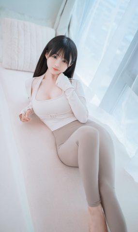 桜井宁宁 – 瑜伽妹妹 [51P]