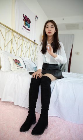 勿恋传媒 NO.633 心心-花影年华 (1) [68P]